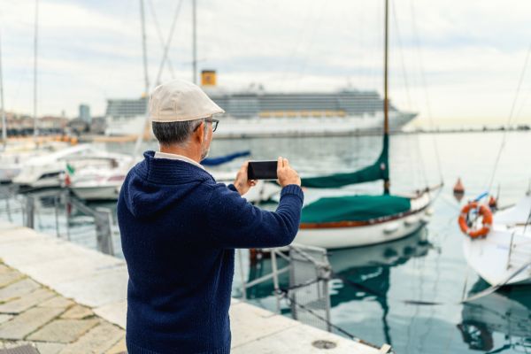 Volunteer travel experiences