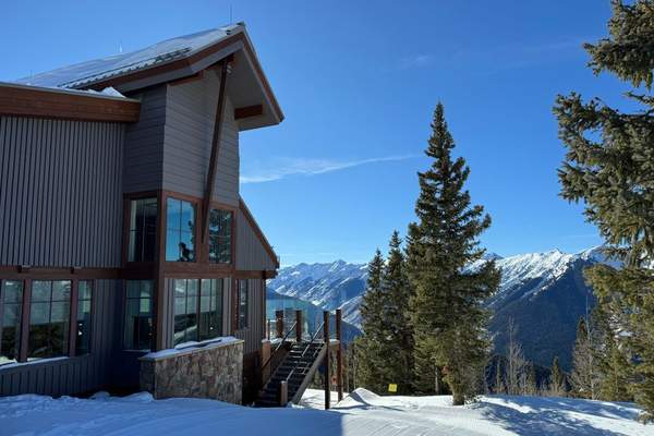luxury mountain resorts usa